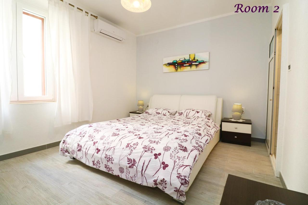 Old Town Rooms And Apartment 포레치 외부 사진