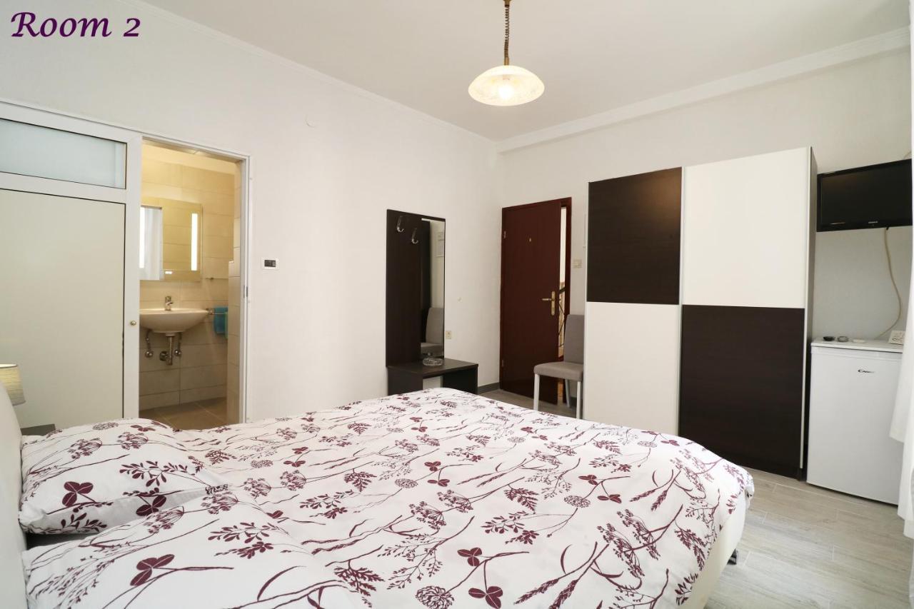 Old Town Rooms And Apartment 포레치 외부 사진