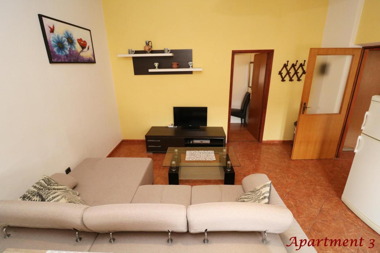 Old Town Rooms And Apartment 포레치 외부 사진